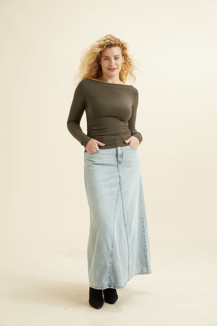 Modern Side Ruched Boatneck Brami Top