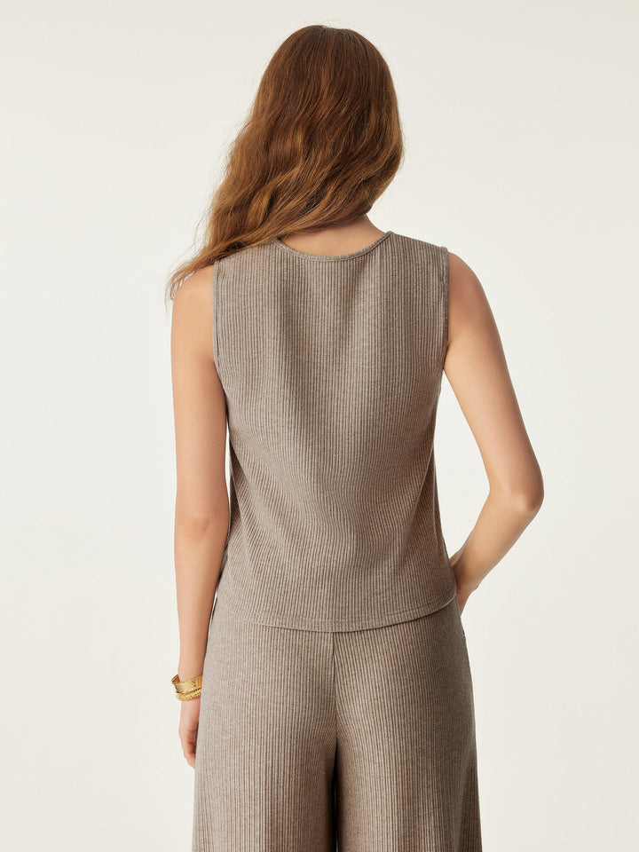 Sleeveless A-Line Hem Tank Top