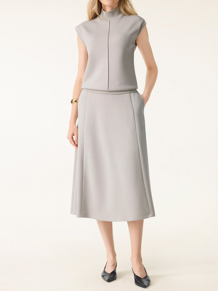 Everyday Mid Rise Flared Midi Skirt with Pockets