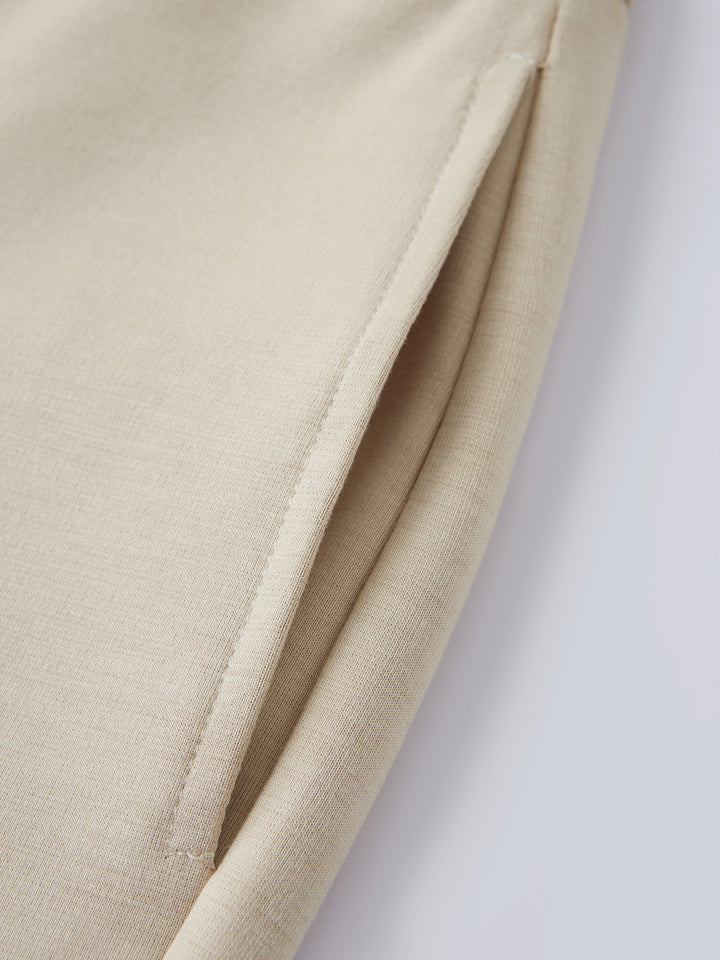Mid Rise Cropped Tapered Leg Pull-on Pants with Pockets