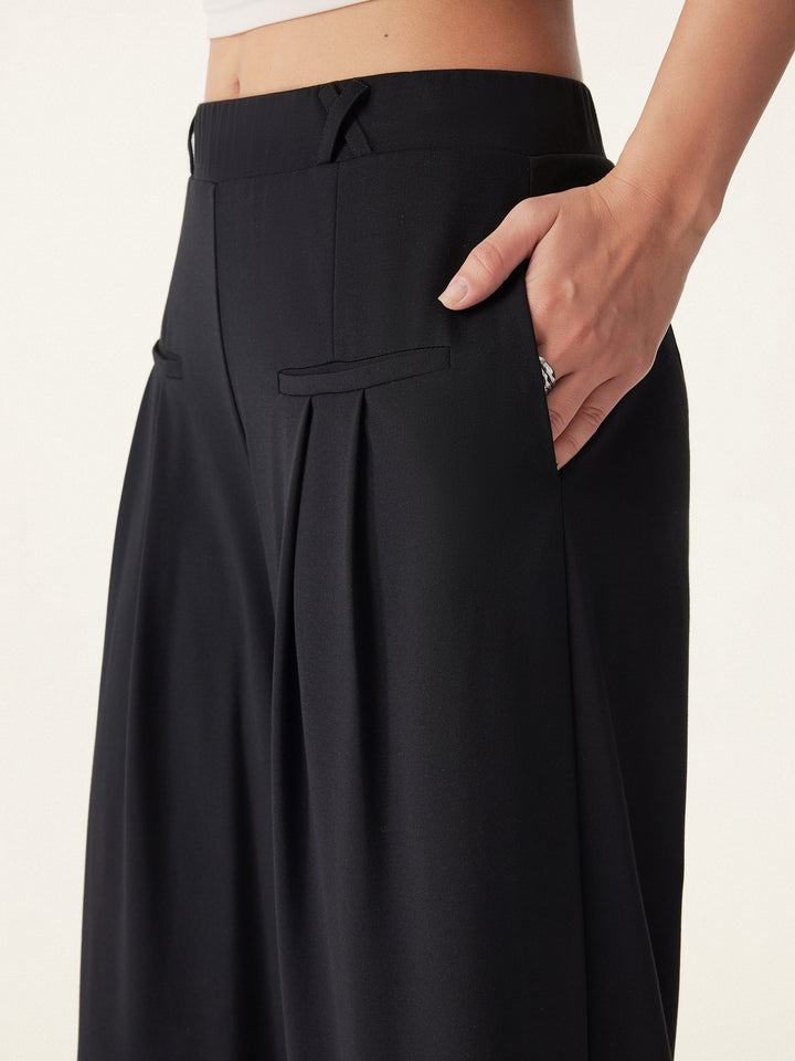 2Pcs Set Surplice Halter Neck Tank & Mid Rise Wide Leg Trouser with Pockets